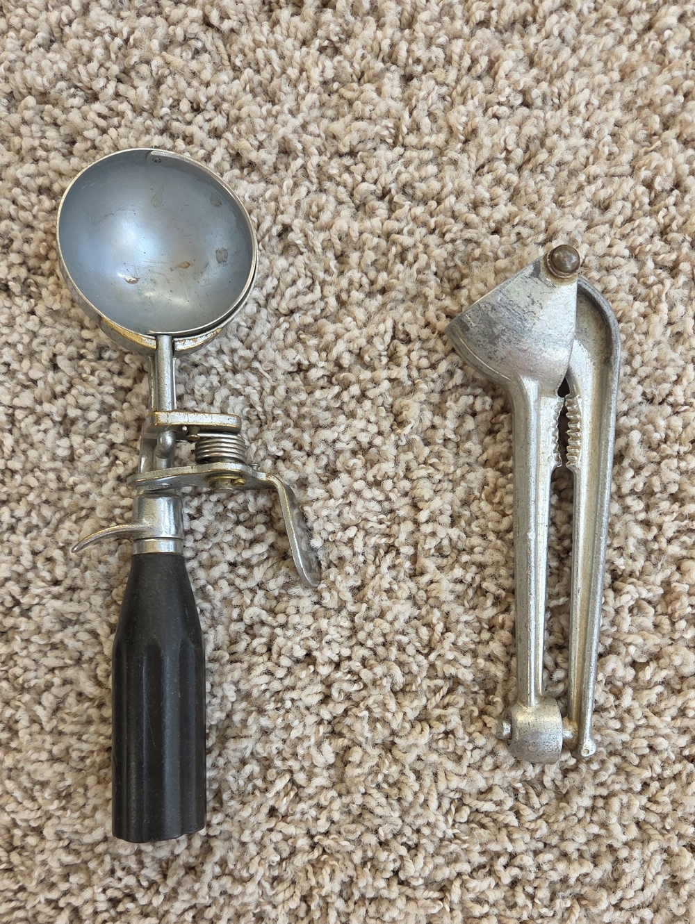 Lot Of 2 Vintage Kitchen Utensils - Ice Cream Scoop Garlic Press With 2 Others